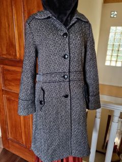 Coat wool