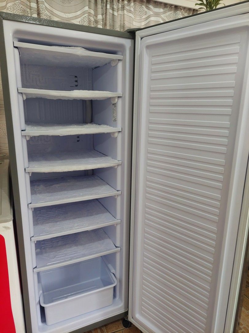 Condura Upright Freezer inverter, TV & Home Appliances, Kitchen