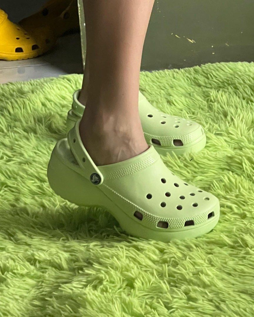 flatform crocs