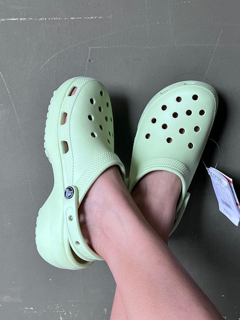 flatform crocs