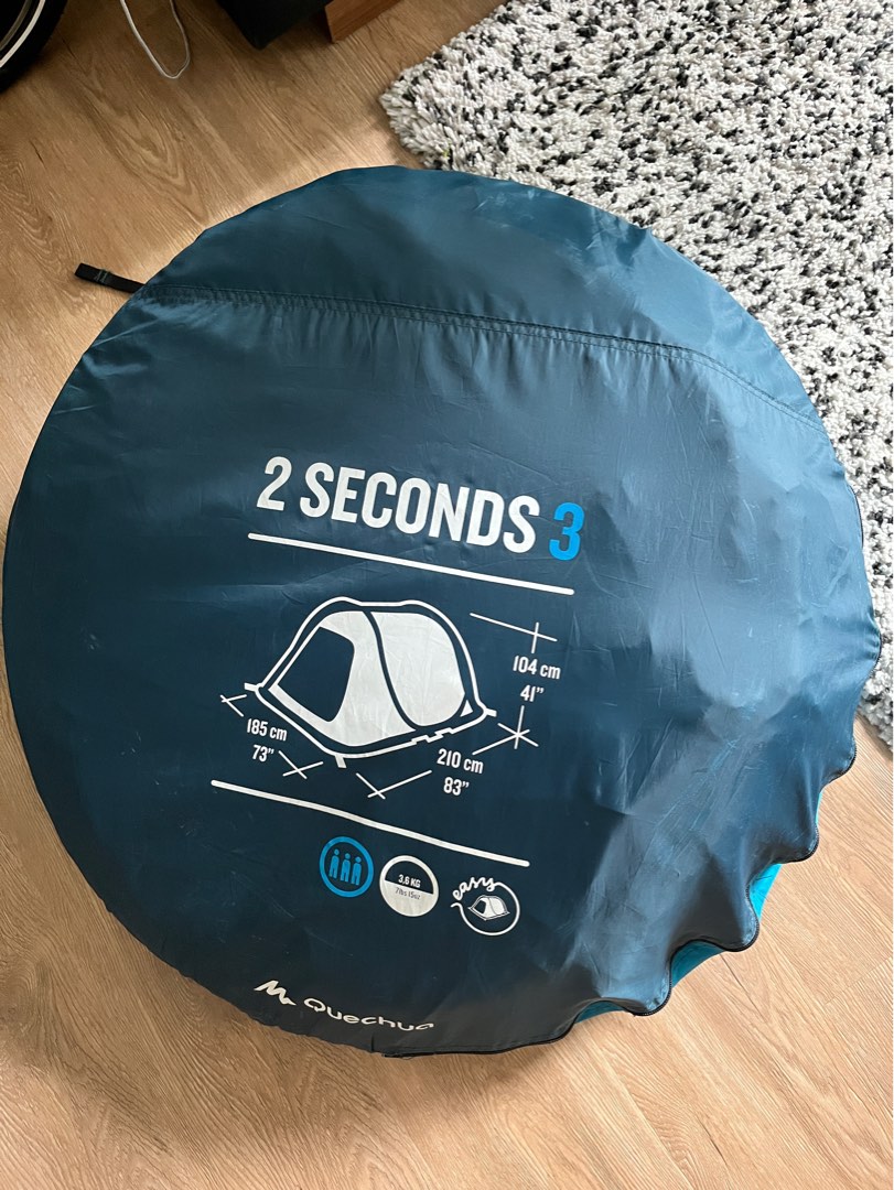Decathlon Quechua 2 seconds 3 man tent, Sports Equipment, Hiking