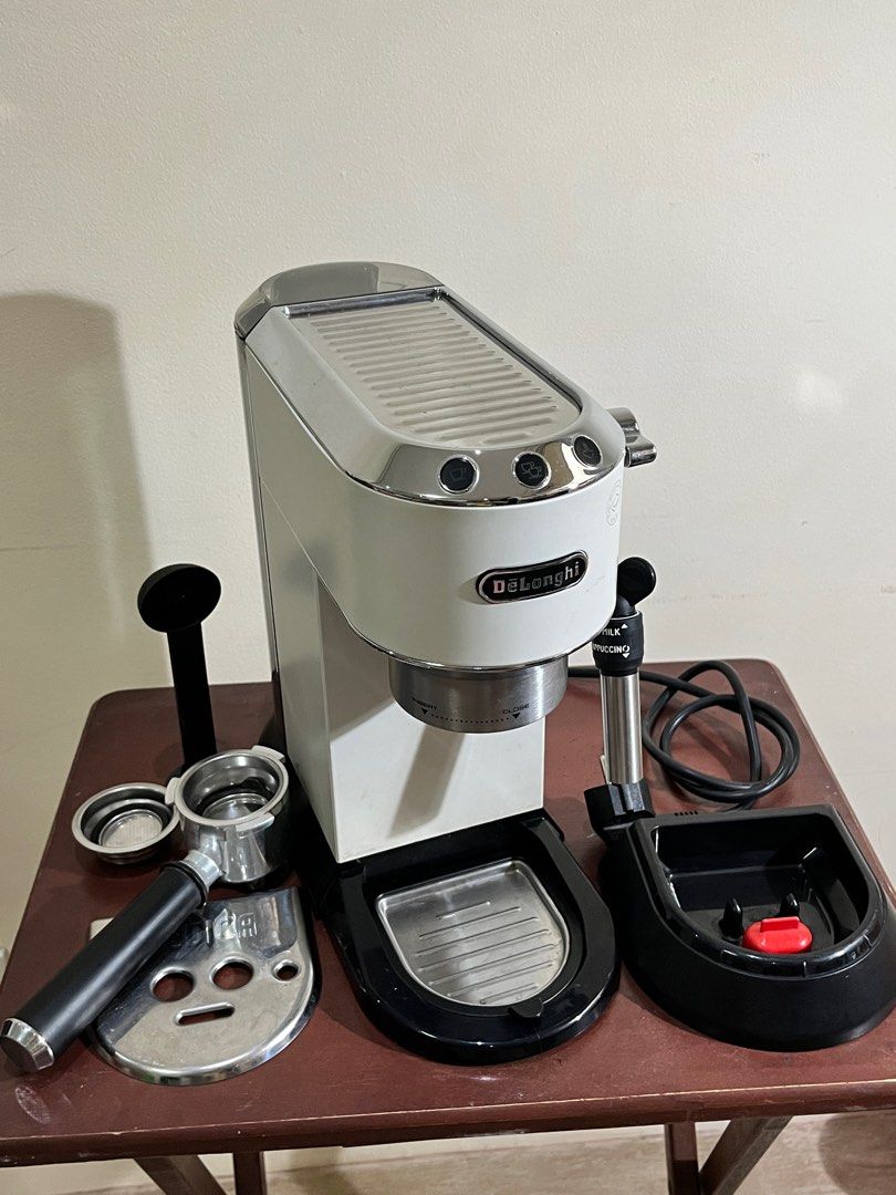 Delonghi Dedica White, TV & Home Appliances, Kitchen Appliances