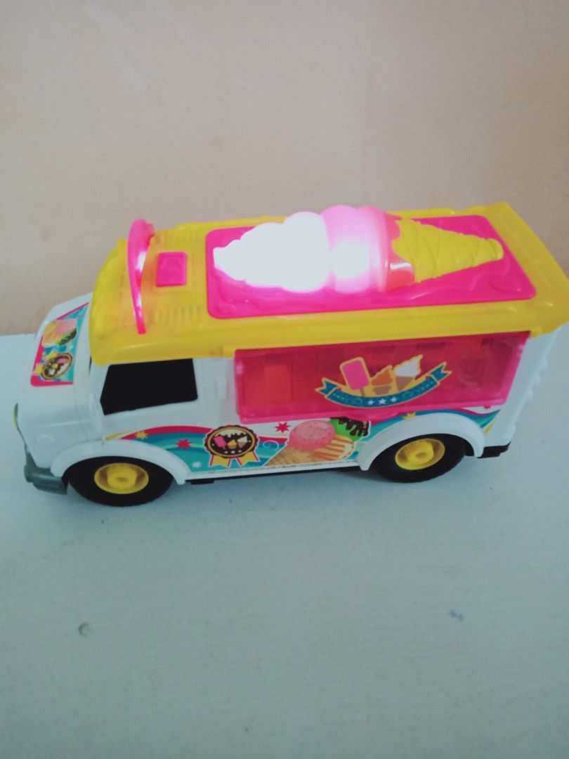 DICKIE TOYS 12 Inch Ice Cream Van, Hobbies & Toys, Toys & Games on