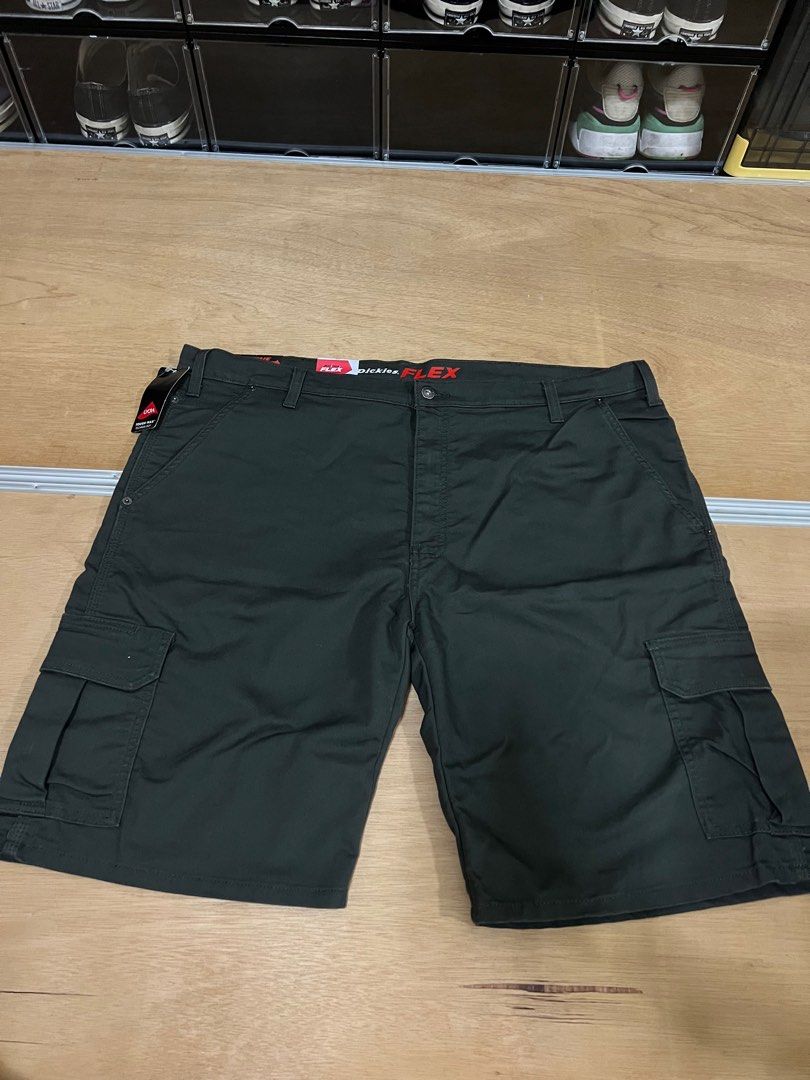 Dickies shorts Men s Fashion Bottoms Shorts on Carousell