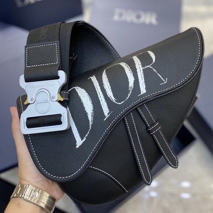 Dior and shawn saddle bag Men s Fashion Bags Sling Bags on