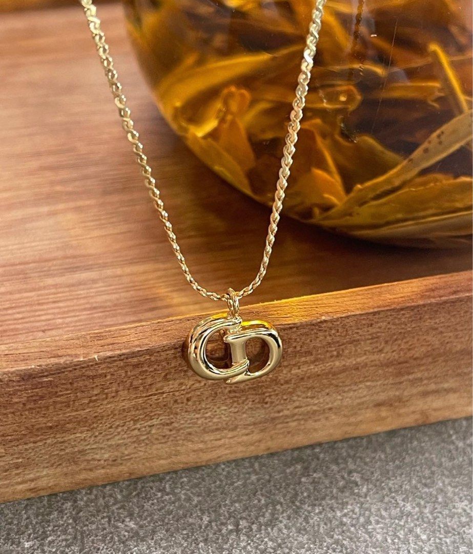 Dior Vintage Classic Small Necklace Luxury Accessories on Carousell