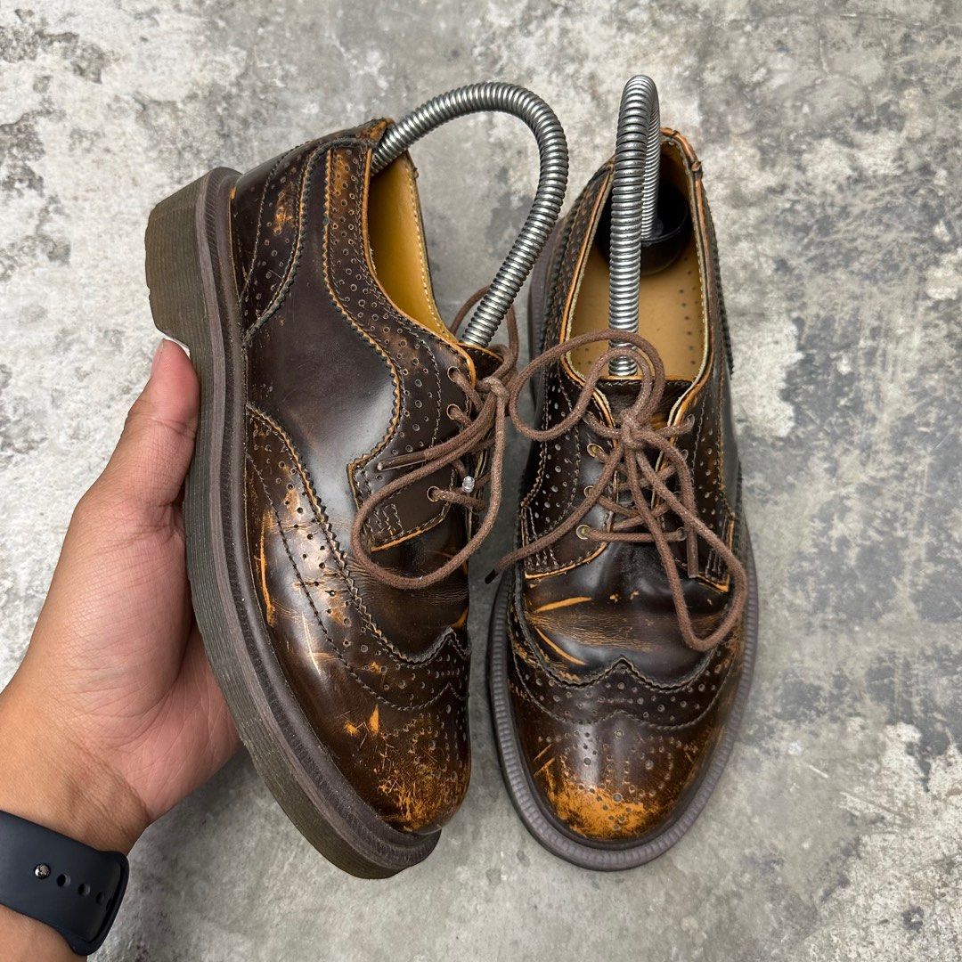 Dr Martens Wingtip Kelvin II