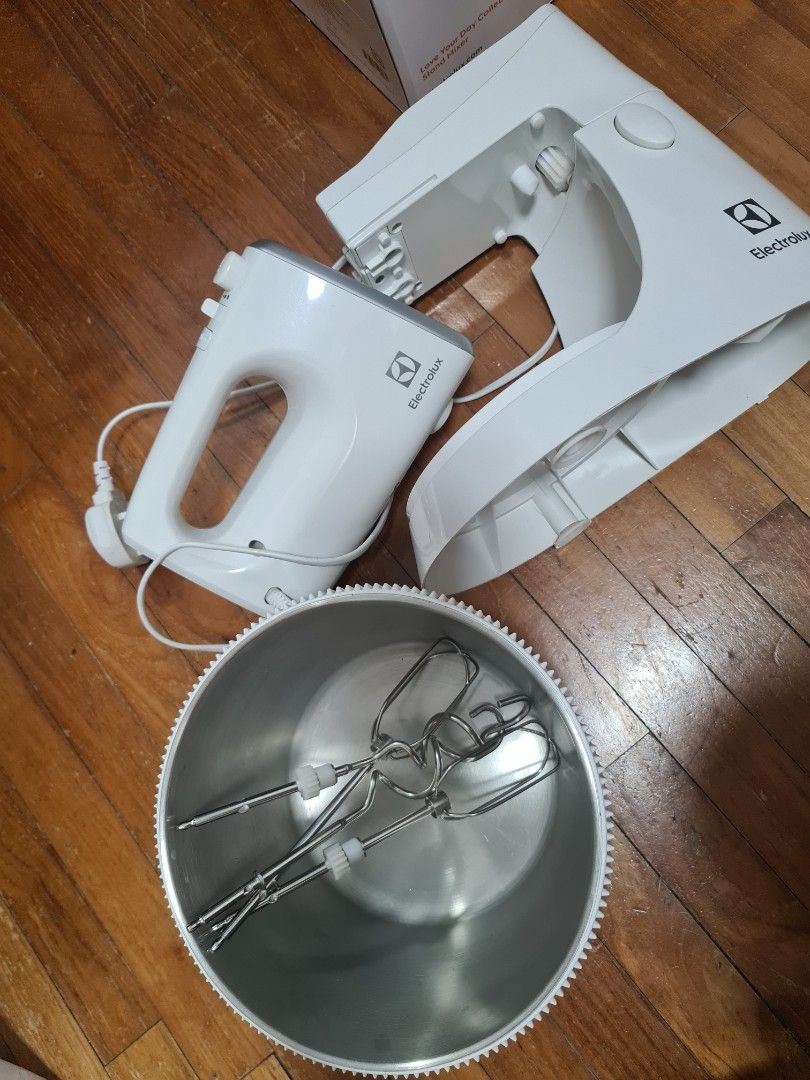 Electrolux Stand Mixer, TV & Home Appliances, Kitchen Appliances, Hand