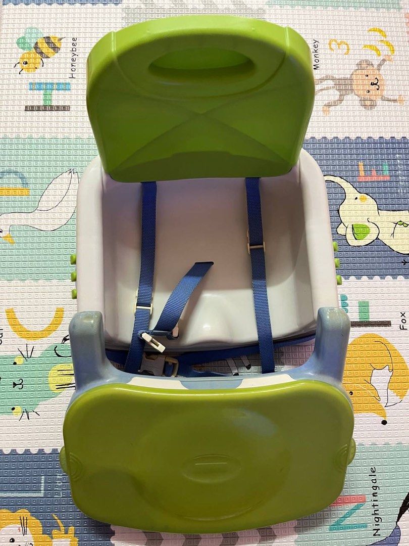 FisherPrice Booster seat with feeding tray, Babies & Kids, Baby