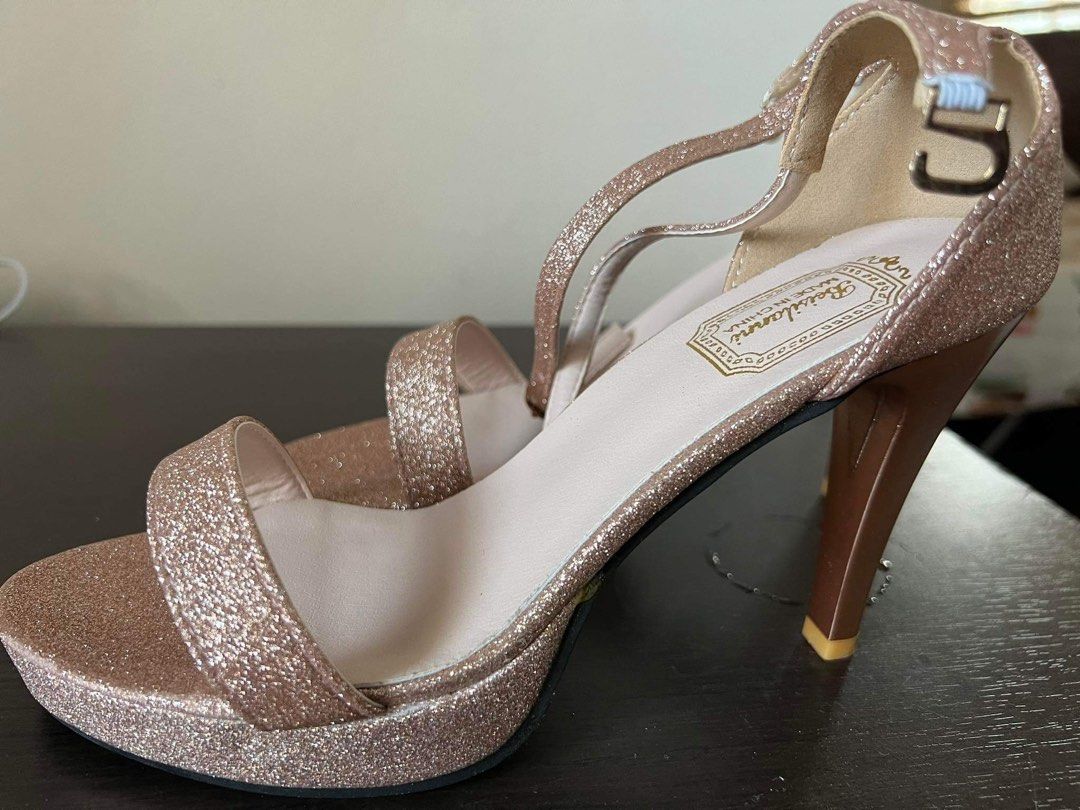 formal shoes with heels