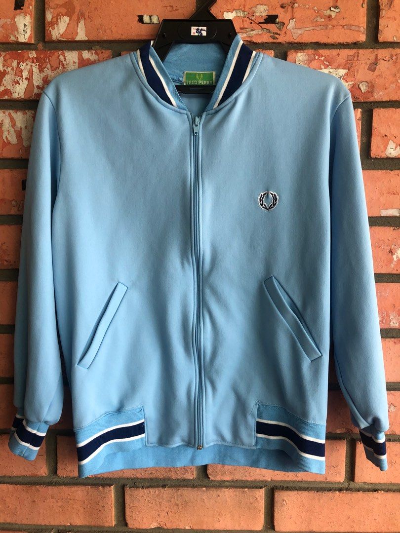 fred perry vintage jacket Men s Fashion Activewear on Carousell