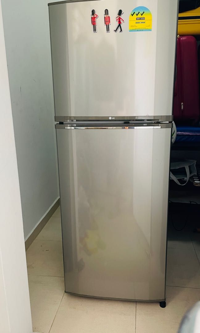 Fridge and wine chiller, TV & Home Appliances, Kitchen Appliances