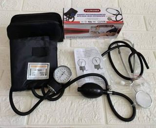 Fujikawa Aneroid Sphygmomanometer With Stethoscope