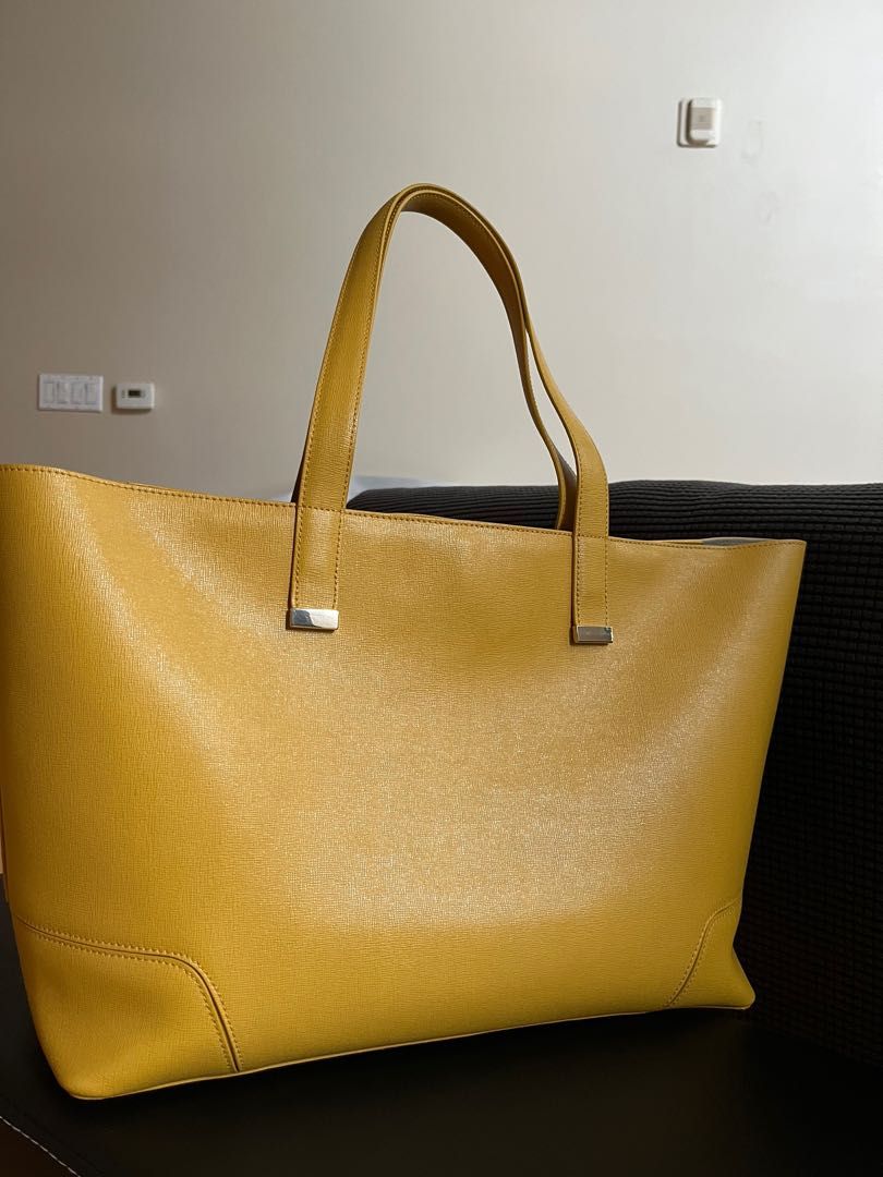 Furla saffiano cheap leather shoulder bag