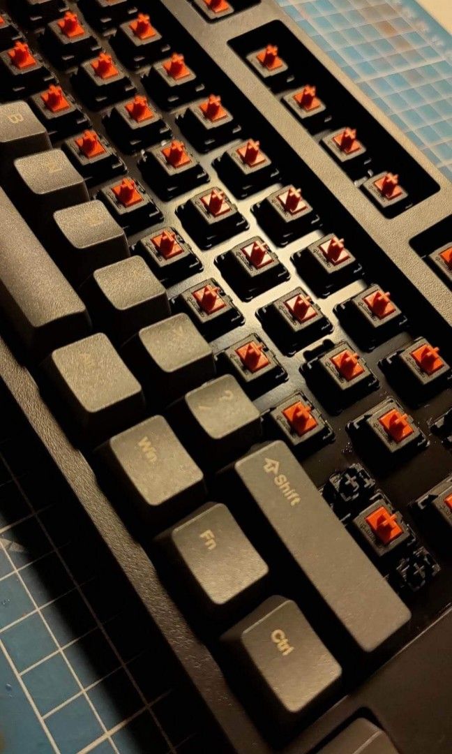 GANSS GS104D Cherry MX Wireless Mechanical Keyboard (Silent Red