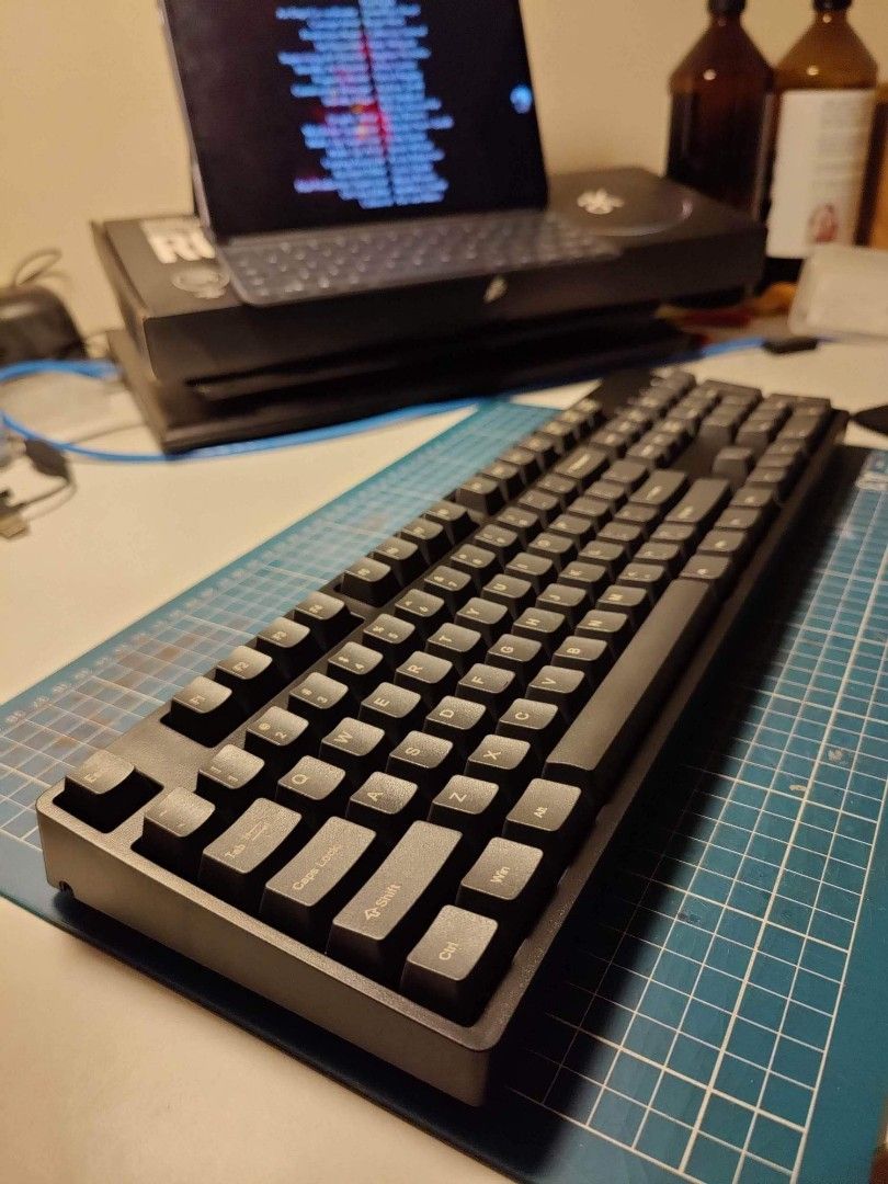 GANSS GS104D Cherry MX Wireless Mechanical Keyboard (Silent Red