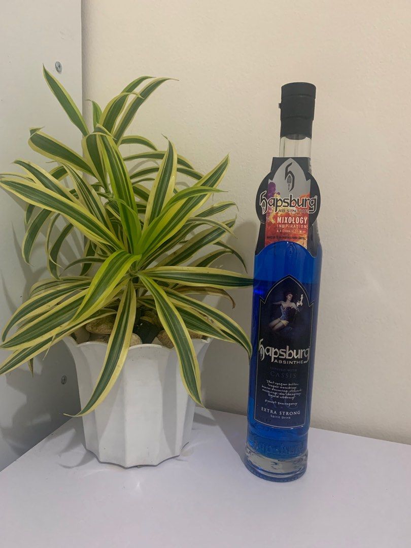 Hapsburg Cassis Absinthe, Makanan & Minuman, Minuman Tidak ...