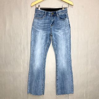 Highwaist flare jeans korea brand not zara h&m pullandbear mango stradivarius uniqlo