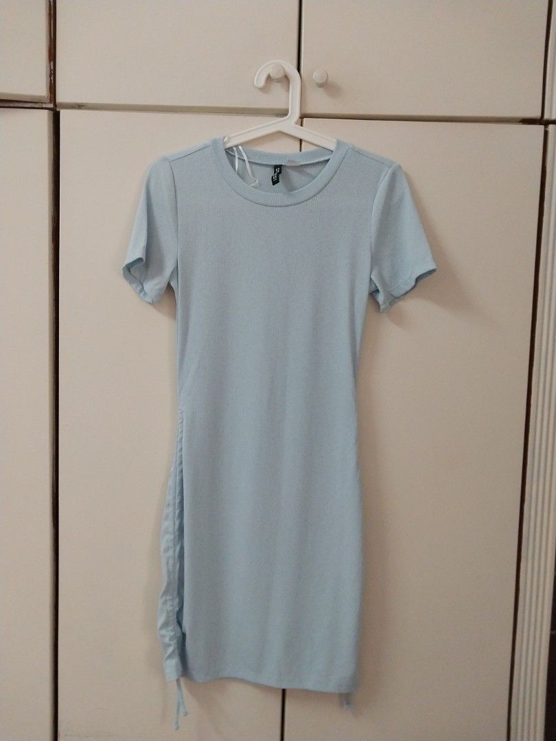 H&m light blue online dress