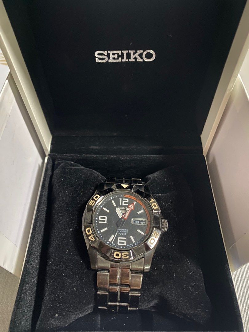 Jam Tangan seiko limited edition, Men's Fashion, Watches & Accessories,  Watches on Carousell