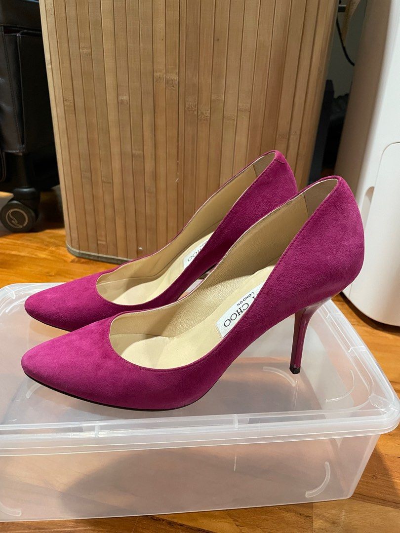 Magenta heels 2025