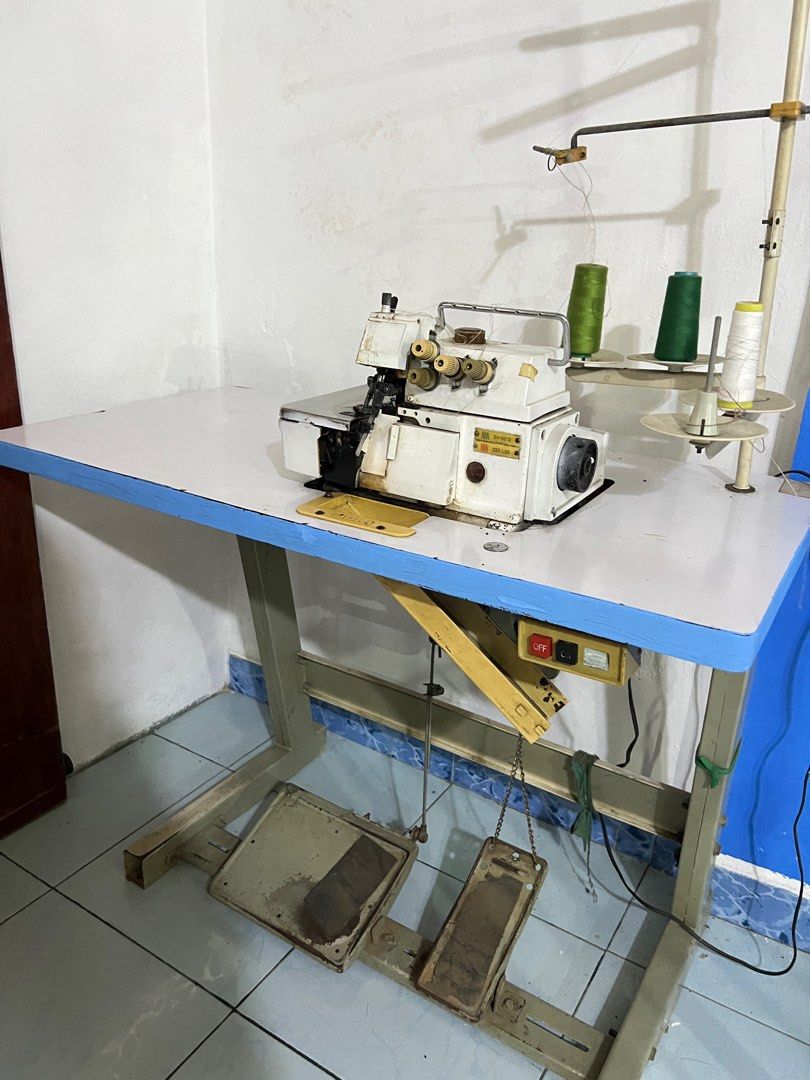 Juki Edging Sewing Machine, Furniture & Home Living, Home Improvement