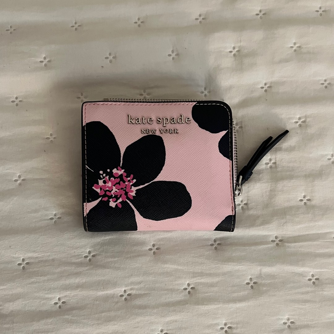 Kate spade cameron grand flora medium bifold hot sale wallet