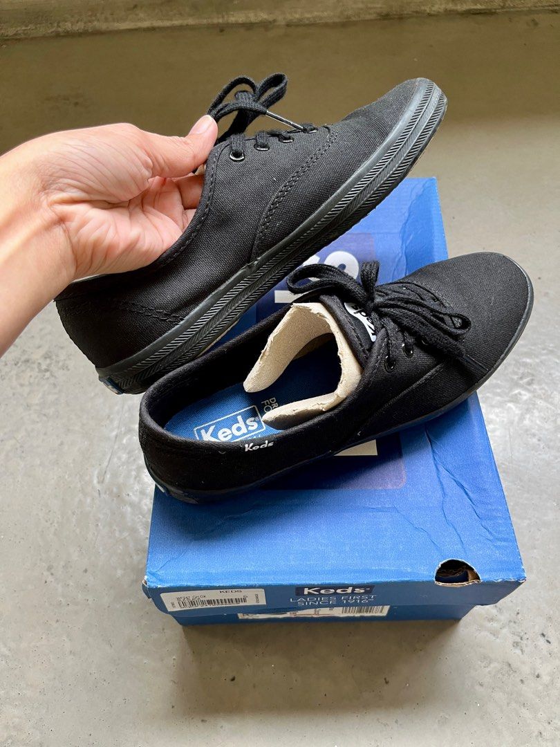 keds black boots