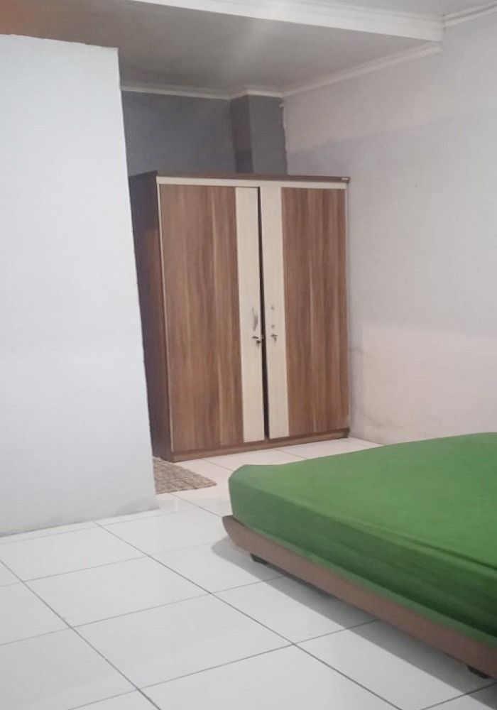 kost_dekat_senayan_city_plaza__1673685854_df0d3740_progressive