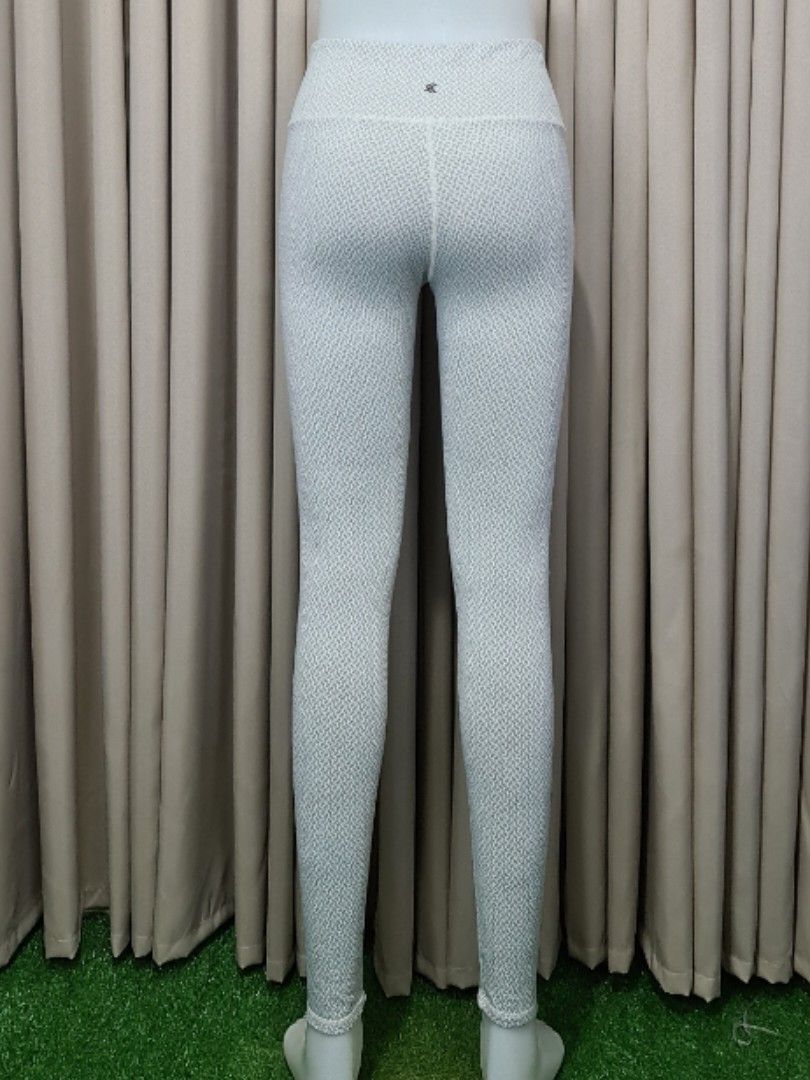 Kyodan highwaisted legging, Women's Fashion, Activewear on Carousell