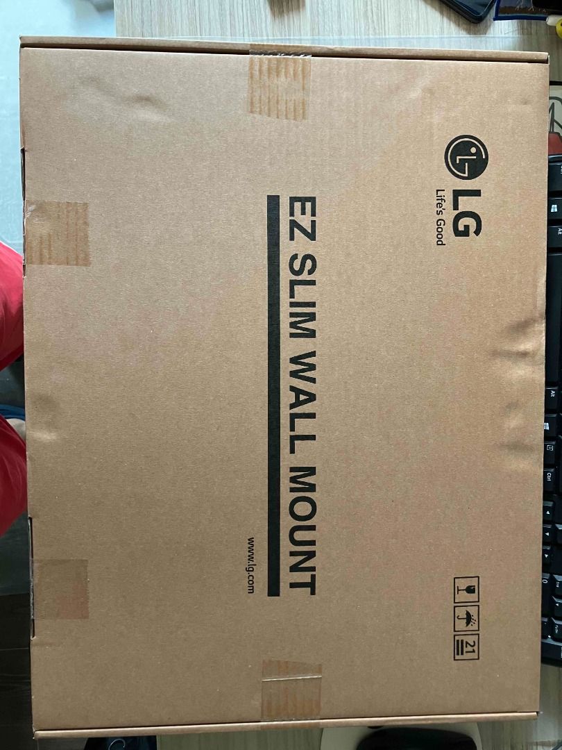 LG TV EZ Slim Wall Mount OLW480B, 家庭電器, 電視 & 其他娛樂, 電視組件及配件 Carousell
