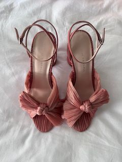 (Category: ) located in . Submitted by lonelyclothes (Listing ID 1209495368, Image 1). Description: .
