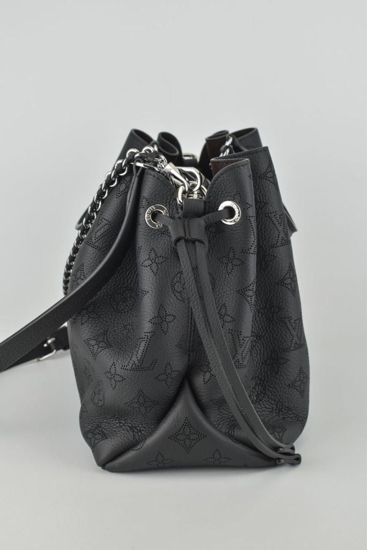 Louis Vuitton Bella Tote - Black - M59200