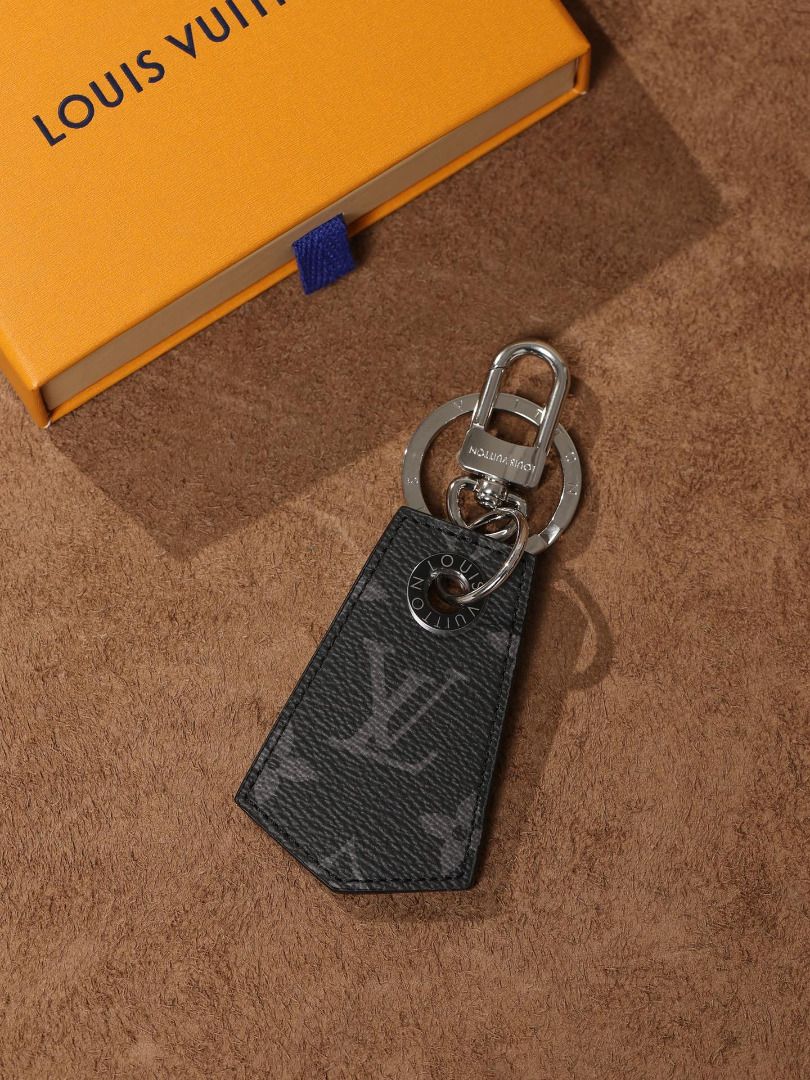 Louis Vuitton MONOGRAM Enchappe key holder (MP1795)