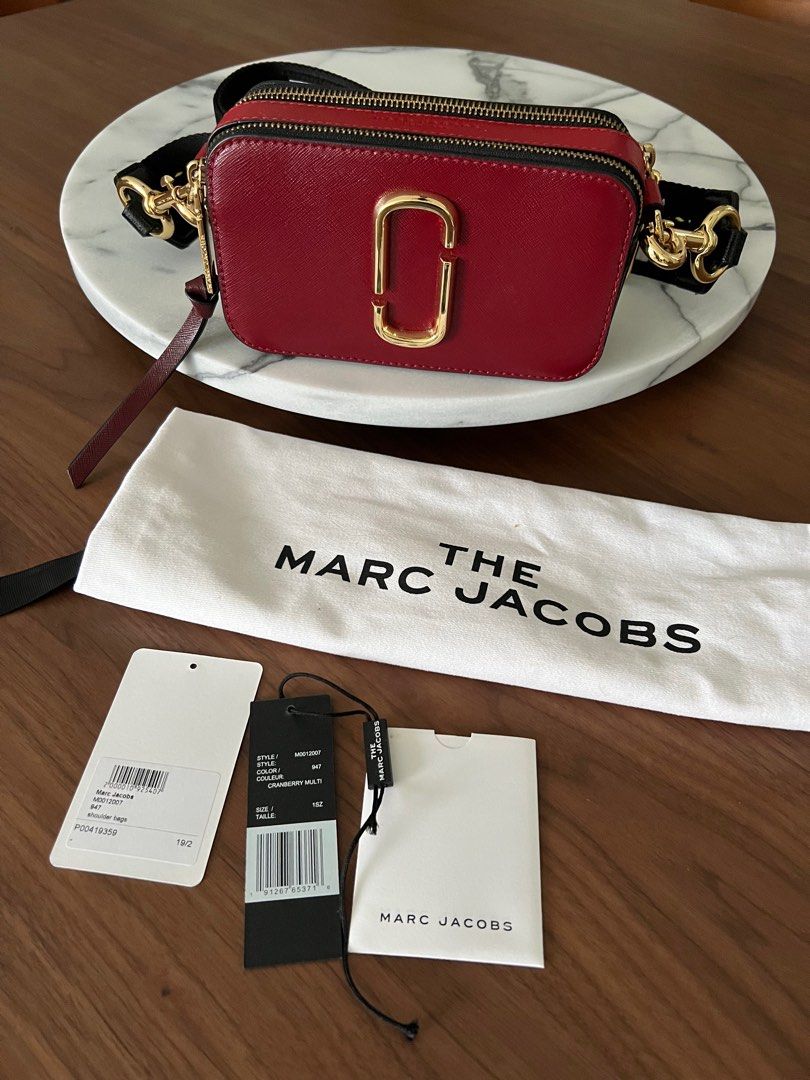 Marc jacobs snapshot cranberry top