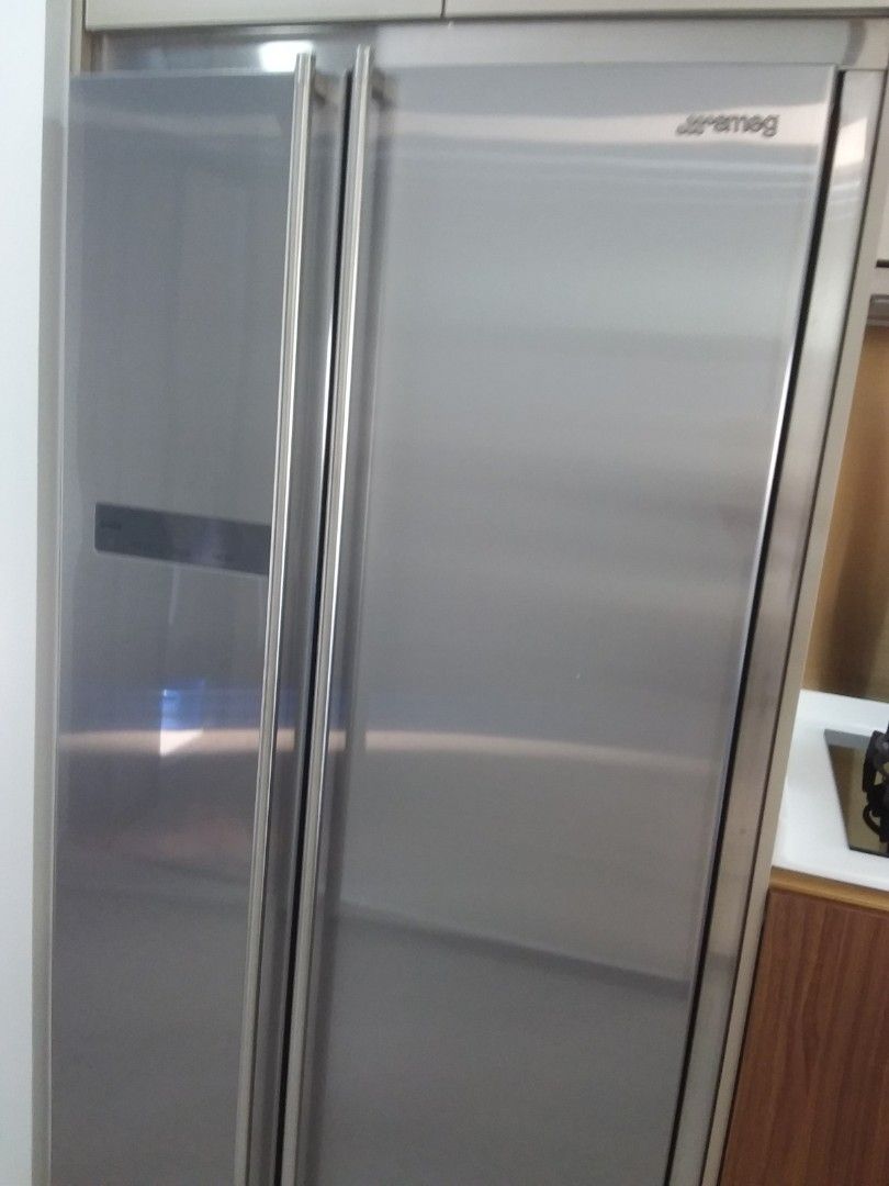 New smeg fridge 2 door, TV & Home Appliances, Kitchen Appliances, Refrigerators & Freezers on