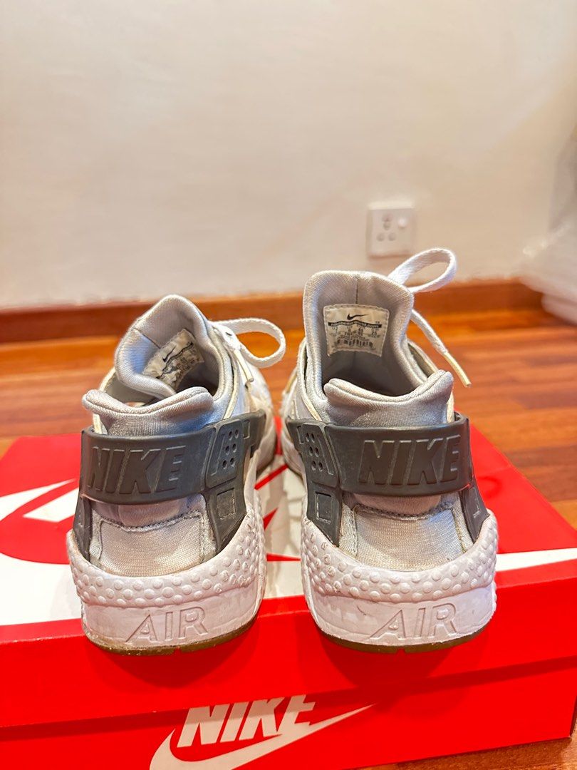 Nike air huarache grey womens on sale