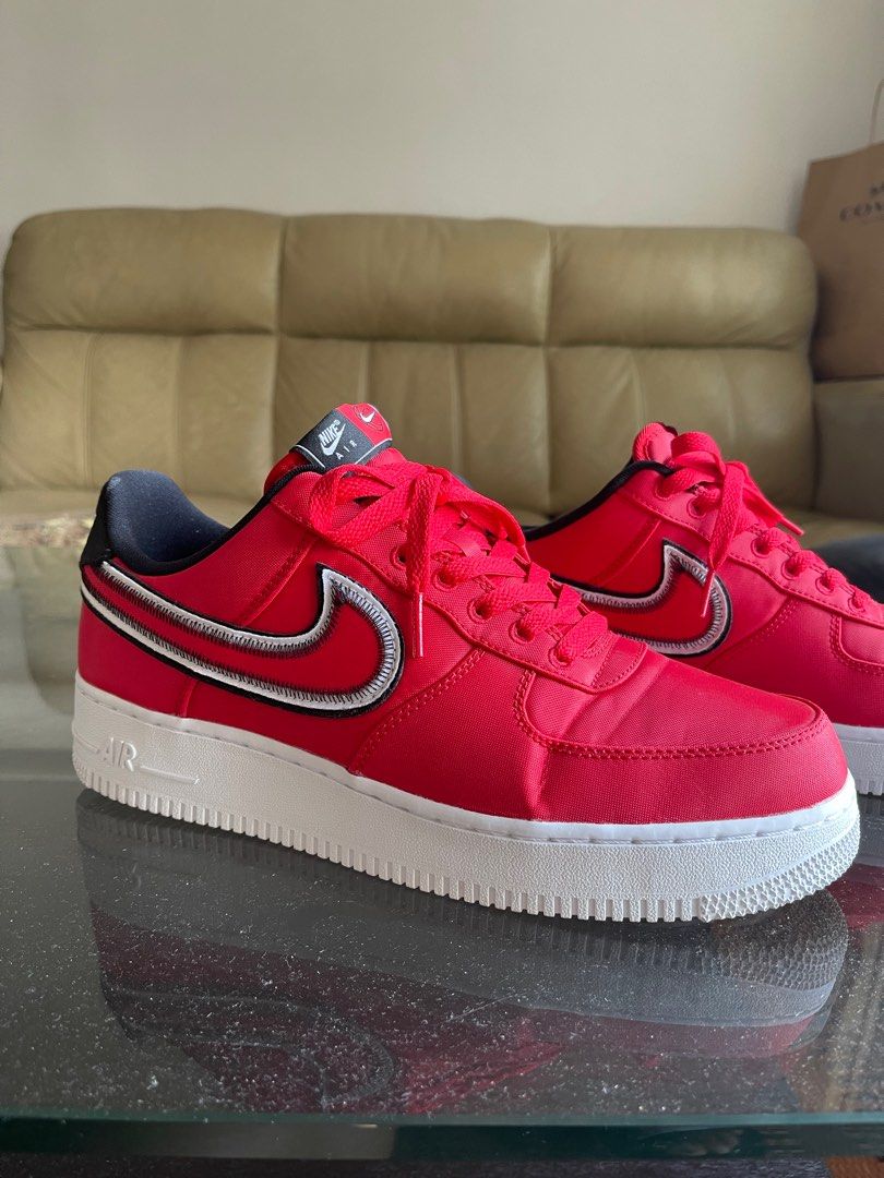 Nike air force university red store