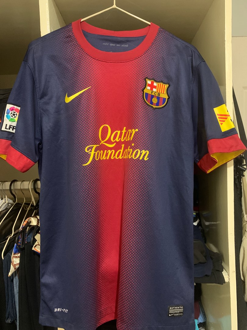 Nike FC Barcelona Football Jersey, Men's Fashion, Activewear on Carousell