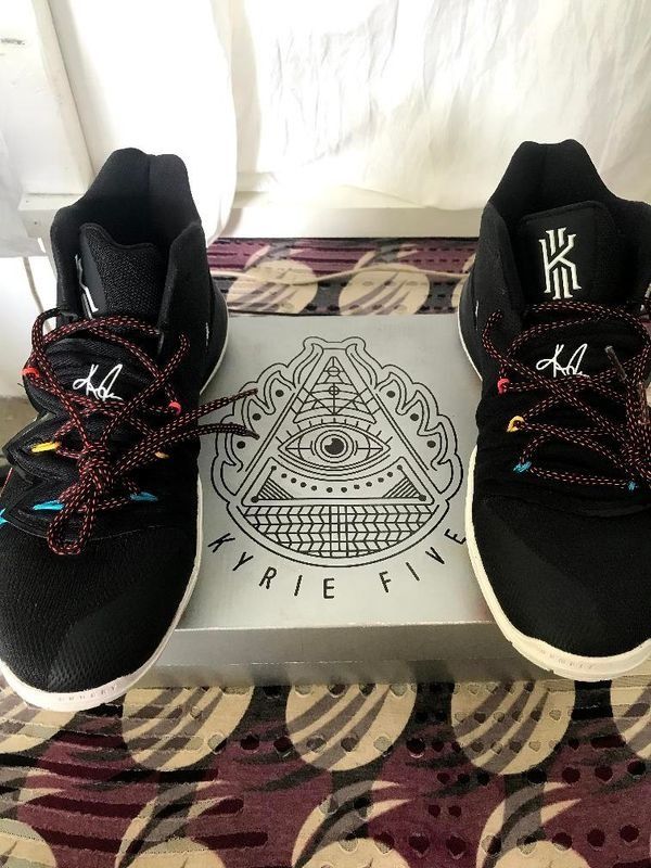 Nike kyrie sales 5 x friends