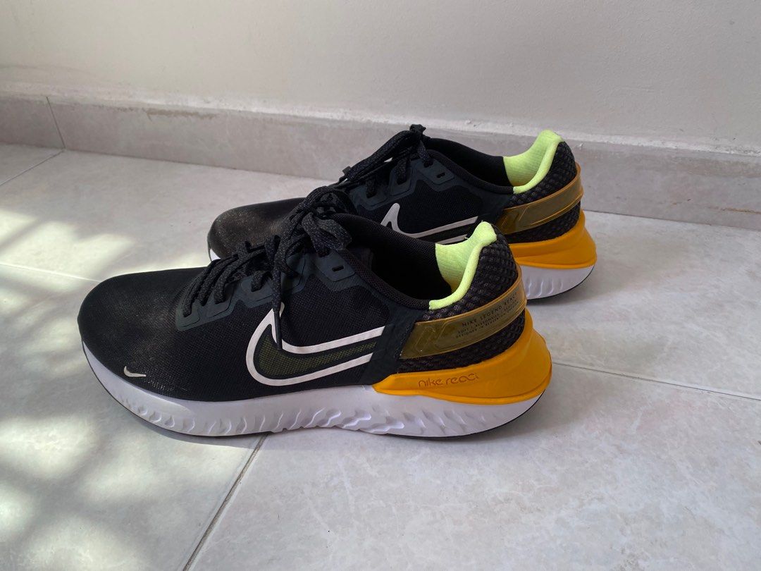 Nike legend react 43 clearance