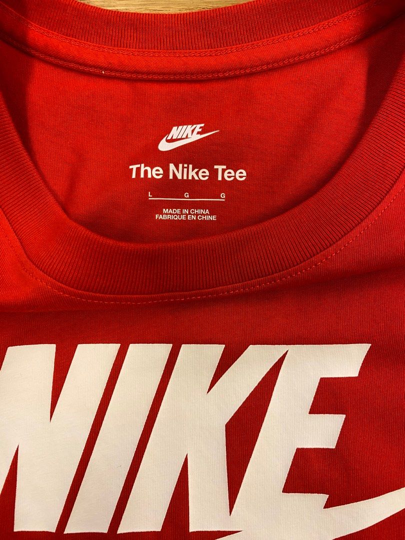 Red discount nike shirt