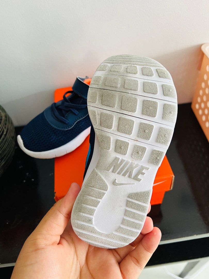 Original Nike shoes, Babies & Kids, Babies & Kids Fashion on Carousell