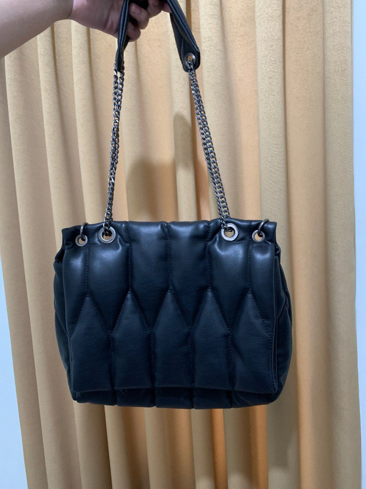 Puffy Bag Zara, Women's Fashion, Women's Bags & Wallets on Carousell