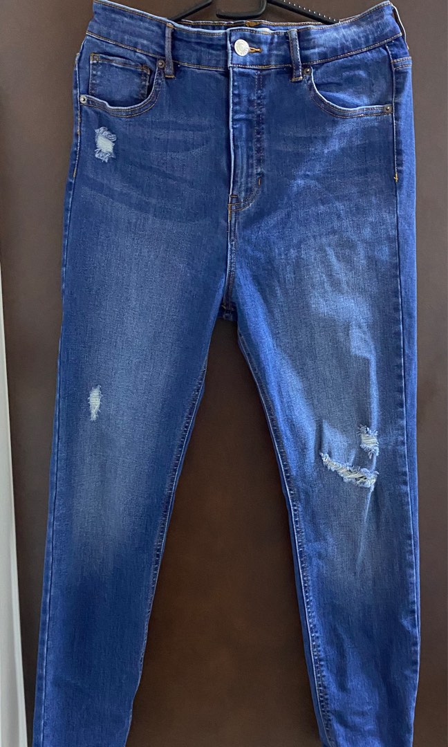 Pull and bear brand new jeans, Women's Fashion, Bottoms, Jeans