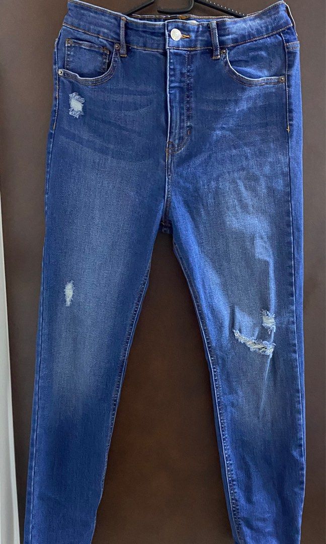 Pull and bear brand new jeans, Women's Fashion, Bottoms, Jeans