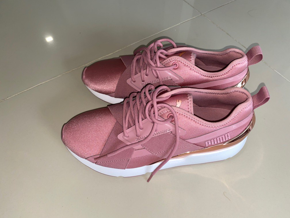 Puma muse metal outlet women’s sneakers