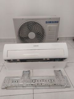 (Category: ) located in . Submitted by wahyuddin89 (Listing ID 1209596585, Image 1). Description: .
