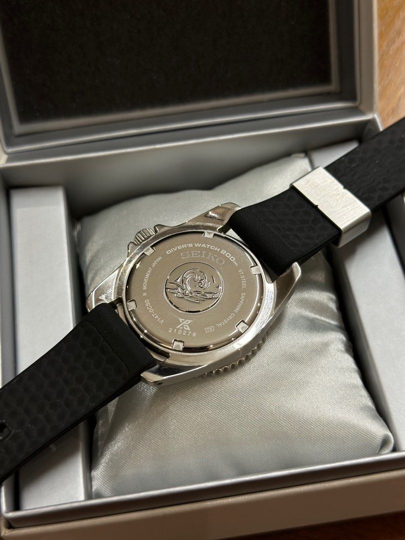 SEIKO Solar SNE 573, Luxury, Watches on Carousell
