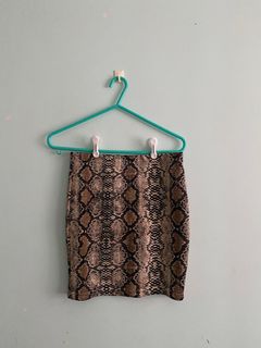 （分類：）位於 。 由 shradhaprada 提交（商品編號 1209501525，圖片 1）。簡介： 。